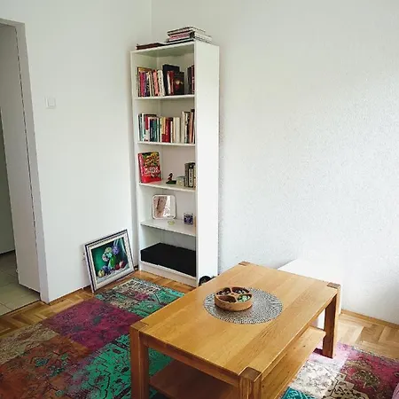 Cozy In Apartment